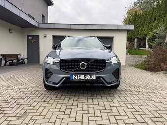 Volvo XC60 B5 R-Design - 2