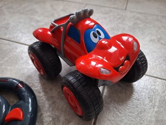 Autíčko chicco na ovládání - 2