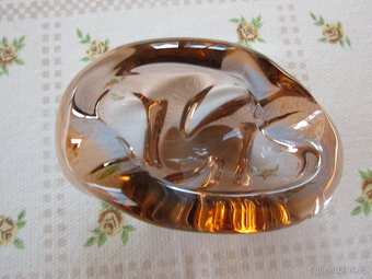 POPELNÍK - HUTNÍ SKLO - 2