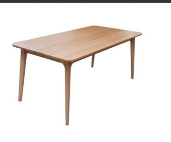 Tři dřevěné stoly - 2