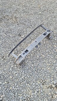 Predni vystuha VW Passat b8 - 2