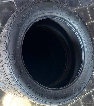 KUMHO ECSTA HS51 NOVÉ, 215/55R18. - 2