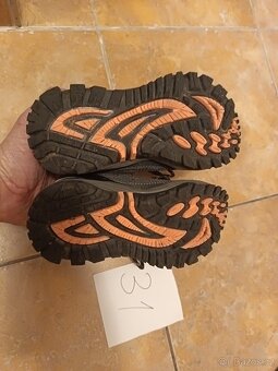 Trekové boty vel 31. - 2