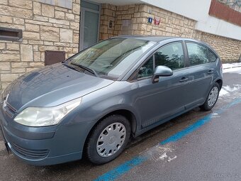 Citroën C4 1.4 16V - 2