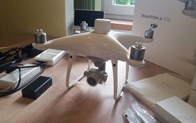 Phantom 4 RTK + příslušenství. - 2