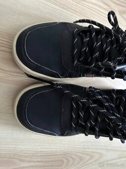 Adidas zateplené tenisky PC 1500 kč - 2