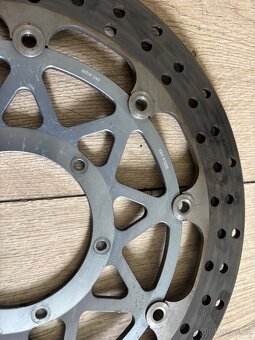 Brzdove kotouce TRW na Honda CBR 929RR a 954RR Fireblade - 2