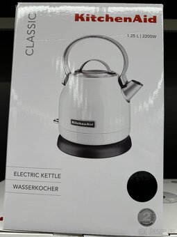 Rychlovarná konvice KitchenAid 5KEK1222EOB černá nová - 2