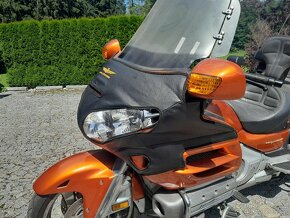 Gold Wing 1800 - potah na masku - 2