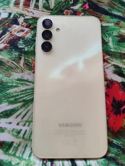 Samsung Galaxy a15 - 8/256gb - 2