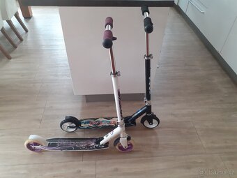 Prodám 2 skládací koloběžky - nosnost 100kg - 2