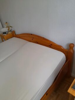 Manželská postel - borovice, bez roštů a matrací - 2
