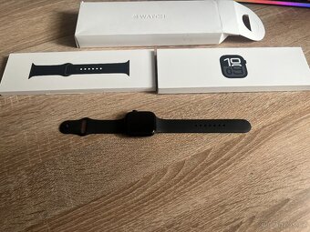 Apple Watch Series 10 (GPS) – 46mm, klavírně černá - 2