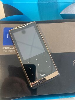 Sběratelský telefon - 2