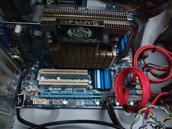 Gigabyte GA-H55M-USB3 + komponenty - 2
