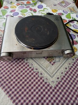 Elektrický vařič a hot dog přístroj - 2