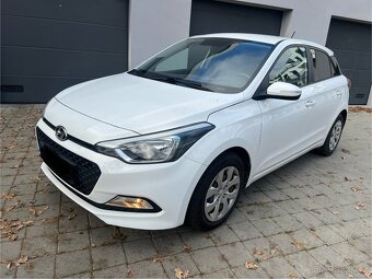 Hyundai i20 1.2 benzin — 1 majitel - 84 tis km - Kupene v SR - 2