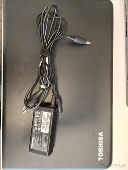 💻 Toshiba Satellite C50D-A-133 – plně funkční, po údržbě - 2