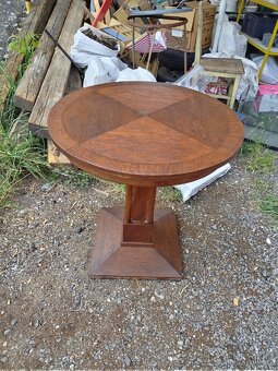 Art Deco stolek ve stylu Jindřicha Halabaly - 2