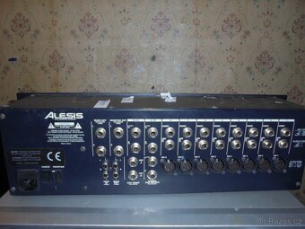 HUDEBNI ZESILOVAČ Alesis - 2
