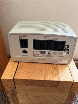 APC Liner-R 1200 - 2