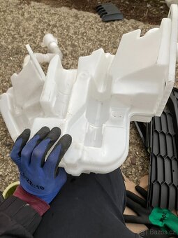 Nádobka ostřikovače 5,0l 5E3955449A skoda octavi - 2