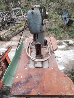 průmyslové šicí stroje - 2