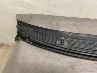 ŠKODA FABIA 2 2007-2014 - PLAST POD STĚRAČE - 2