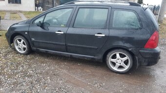 307 SW 1.6i Premium 7 mís - 2