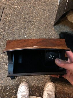 Mercedes E klasse w211 popelníky - 2