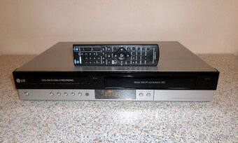 ⭐VHS-DVD rekordér LG RC185 - 2