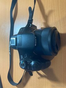 Prodám kompaktní fotoaparát Sony DSC-HX400V - 2
