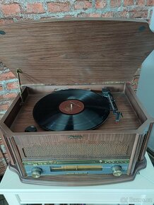 gramofon retro Shuman - 2