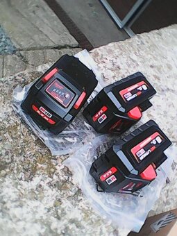 Baterie Milwaukee M18 8.0Ah HIGH OUTPUT Posl. 1 kus - 2