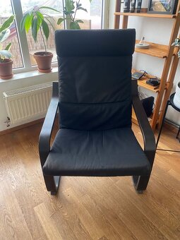 IKEA černé křeslo POÄNG - 2