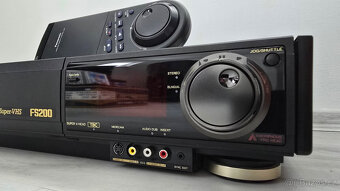 Panasonic NV-FS200 (VHS / S-VHS) - 2