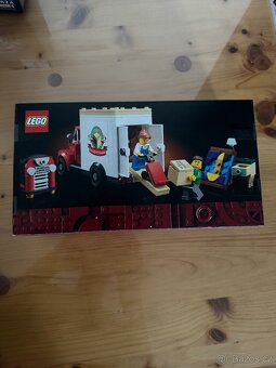 LEGO Icons 40586 Stěhovací vůz - 2