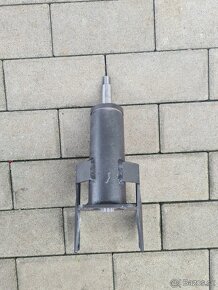 Predam držiaky hydrostatickeho riadenia orsta - 2