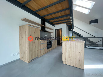 Pronájem ateliéru 1+kk 74 m², Hodonín - 2