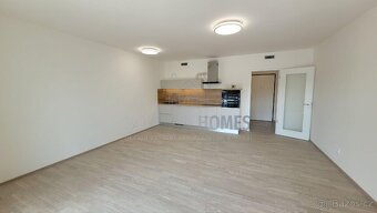 Pronájem bytu 1+kk 39 m (4. patro, výtah, balkon, garážové s - 2