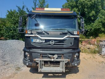 VOLVO FM 410 6X2 - 2