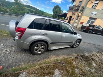 Suzuki Grand Vitara - 2