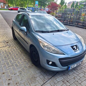 Peugeot 207 1.4i 70kw r.v 2010 - 2