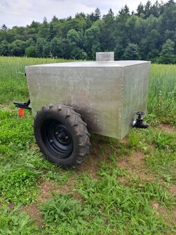 Cisterna na vodu za traktor, malotraktor, lejta, napáječka - 2