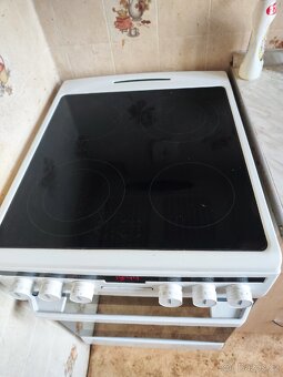 Sklokeramický sporák AMICA SHC 5874 W - 2
