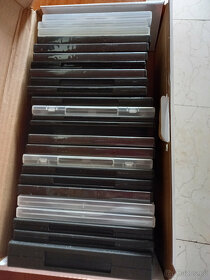 Obaly na CD +DVD PRODÁM 120Kč 25 ks - 2