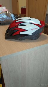 Cyklistická helma - 2