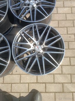 218. Sada R18 originál MOTEC 5x108 - 2