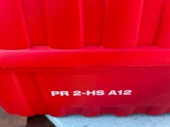 Kufr Hilti k niveláku - 2