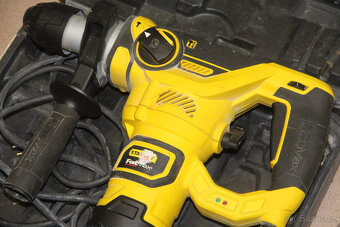 Stanley FatMax Kombinované vrtací kladivo FME1250 SDS-Plus - 2